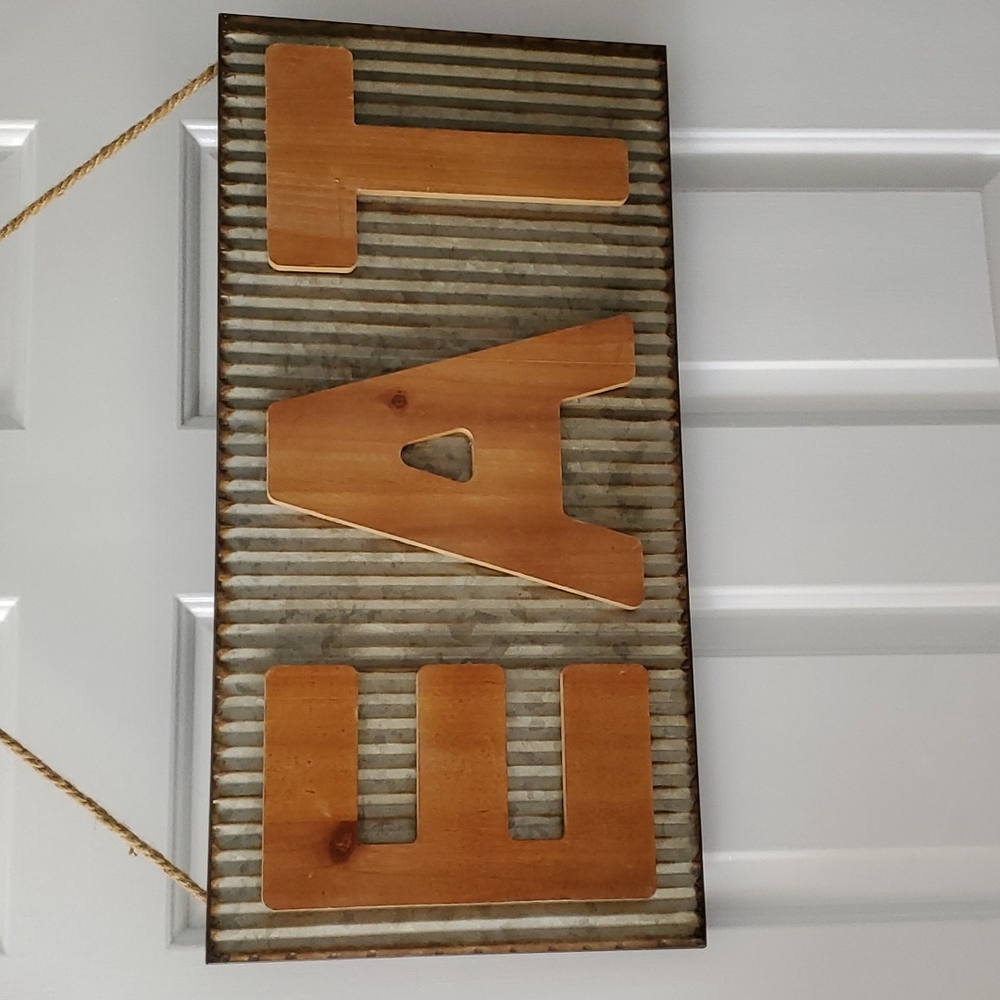 EAT METAL & WOOD SIGN